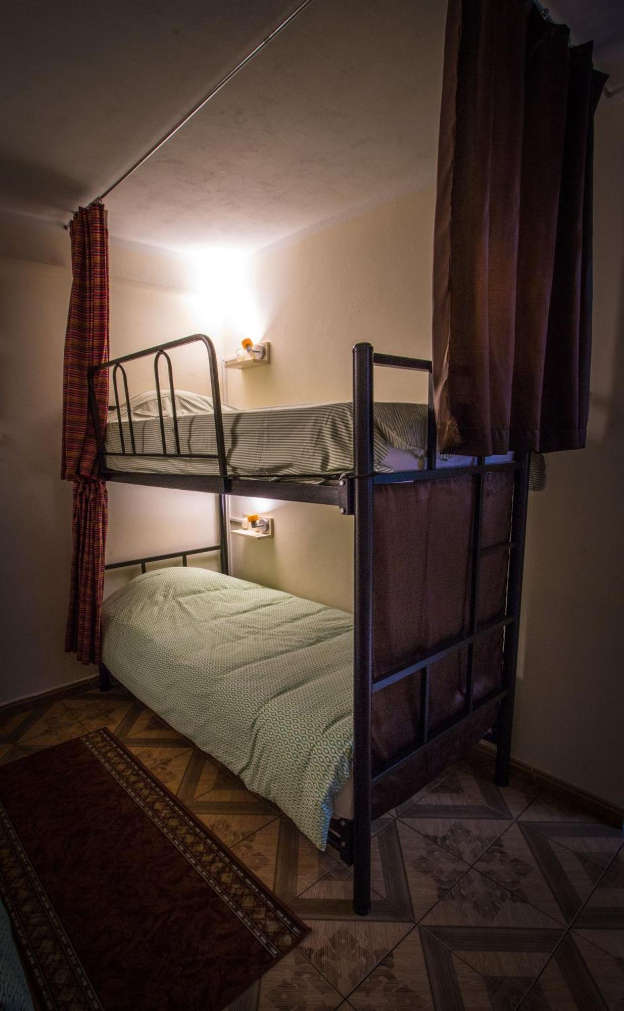 Mama Backpackers Hostel Lima Exterior photo