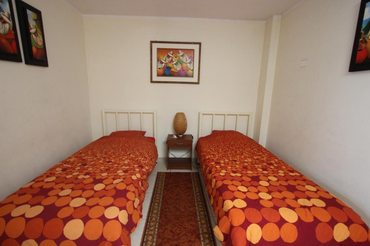 Mama Backpackers Hostel Lima Exterior photo